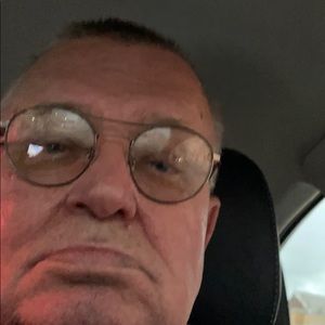 Meet your Posher, Fred